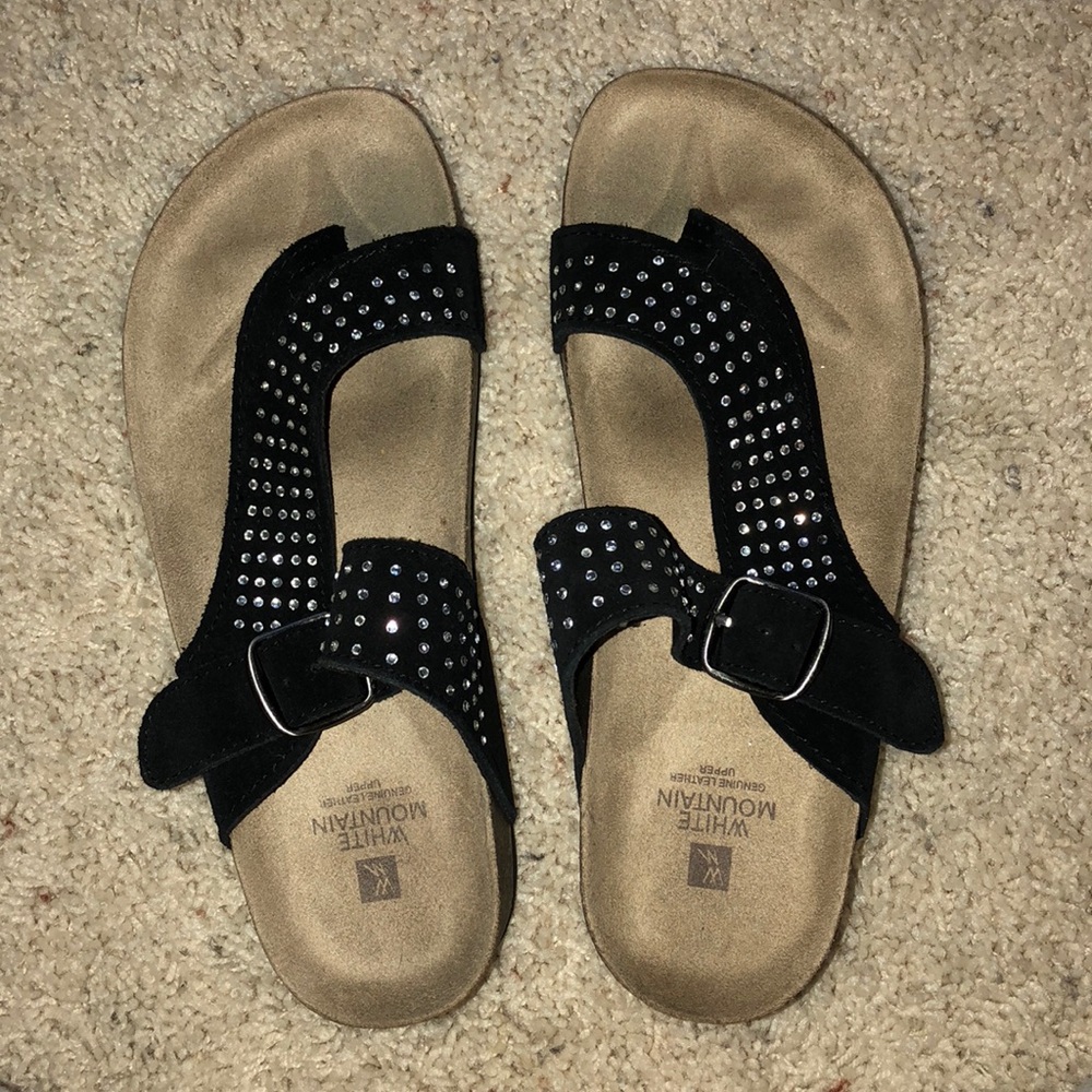 Coaster black leather White Mountain sandals